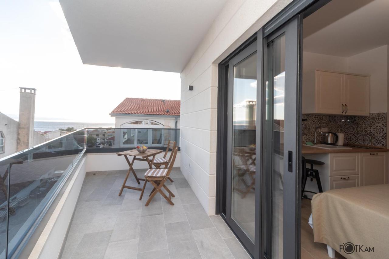 Libar Studio Apartments Baska Voda Luaran gambar