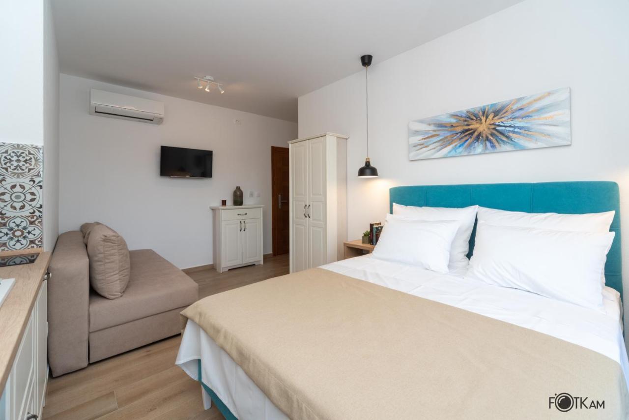 Libar Studio Apartments Baska Voda Luaran gambar
