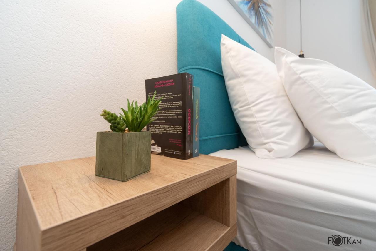 Libar Studio Apartments Baska Voda Luaran gambar